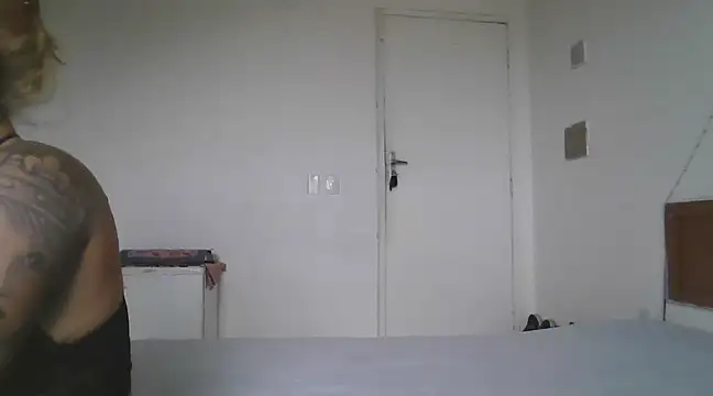 Snapshot of Gabrielleof chatting on 12.05.24 Gabrielleof online show from 12.05.24