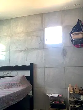 Snapshot of Gabrielleof chatting on 10.23.25 Gabrielleof online show from 10.23.25