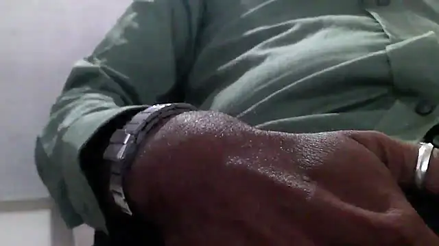 GO LALA online show from 12.04.24