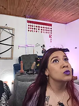 keila j online show from 12.04.25