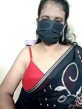 Snapshot of akshara_22 chatting on 12.30.24 akshara 22 online show from 12.30.24