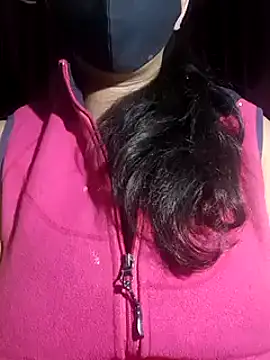 Anamika Kapoor online show from 02.12.25