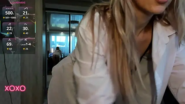 lady Nati online show from 09.15.25