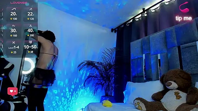 sue   0 online show from 12.15.24