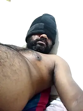 Snapshot of Nogeris20 chatting on 11.10.25 Nogeris20 online show from 11.10.25