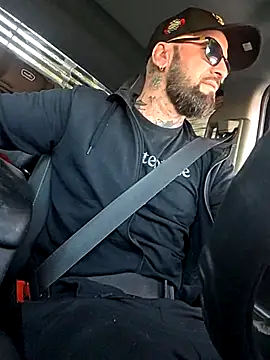 Beardedtattood online show from 10.08.25