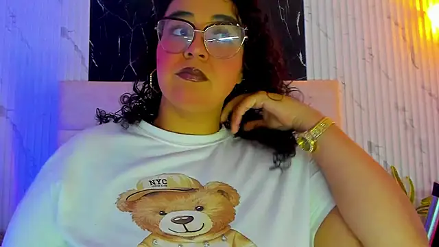 Reginavegaa online show from 05.07.26