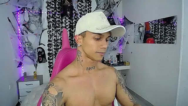 Leonard Price online show from 11.02.25