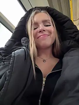 mur girl online show from 03.06.25