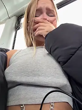 mur girl online show from 03.07.25