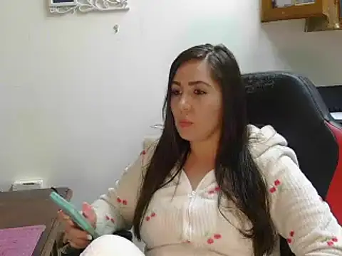Kiara zoya online show from 01.21.25