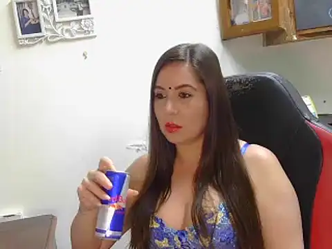 Kiara zoya online show from 02.01.25