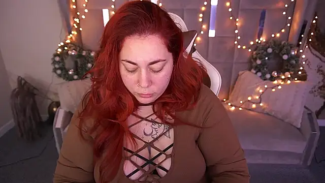 Snapshot of Kittywakee chatting on 01.10.26 Kittywakee online show from 01.10.26