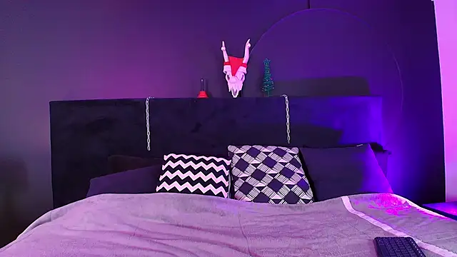 Aylen darkmoor online show from 01.10.26