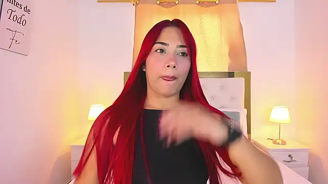 SofiaBosch online show from 10.17.25