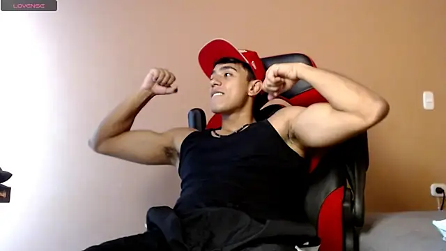 karlgiles  online show from 01.24.25