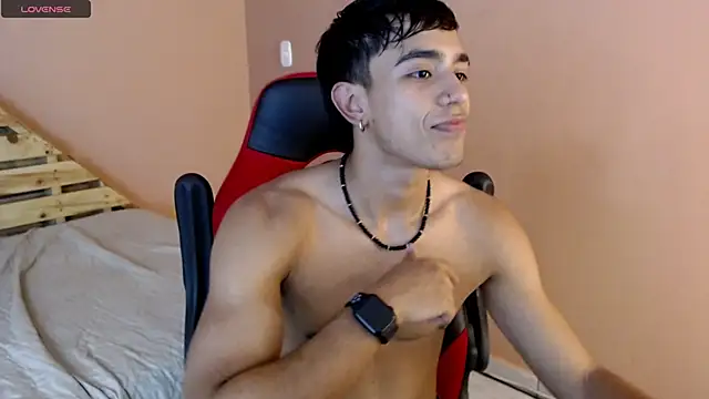 karlgiles  online show from 02.20.25