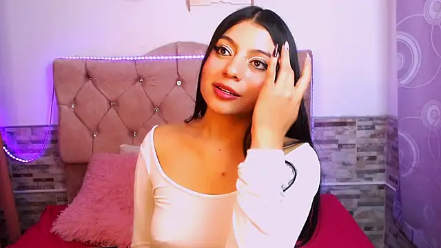 elizabethcooper online show from 01.22.25