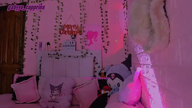 gabyye capprins online show from 12.15.25