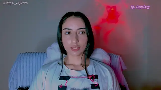 gabyye capprins online show from 03.12.26