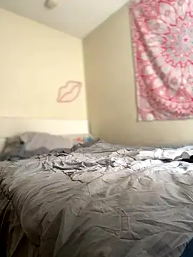 Snapshot of Jayhoney25 chatting on 10.02.25 Jayhoney25 online show from 10.02.25