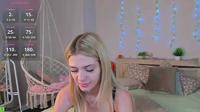 Snapshot of Cherry_Price chatting on 06.21.26 Cherry Price online show from 06.21.26