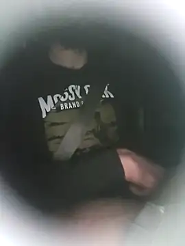 Spunwhiteboy1992 online show from 12.22.25