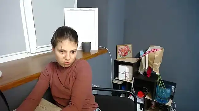 felicity gold online show from 02.05.25