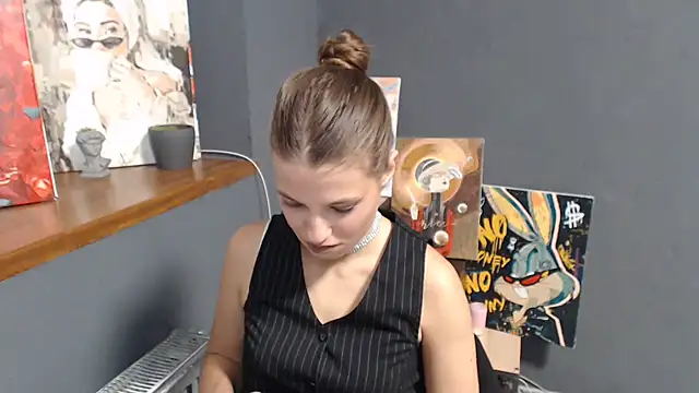 Snapshot of felicity_gold chatting on 07.13.26 felicity gold online show from 07.13.26