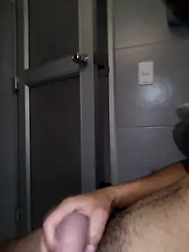 Snapshot of Juan8521 chatting on 09.14.25 Juan8521 online show from 09.14.25