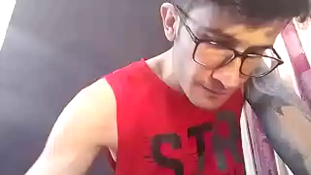 Loggan donnelly online show from 11.30.25