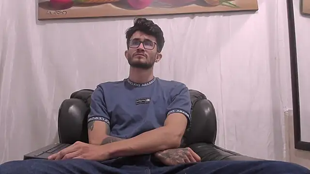 Loggan donnelly online show from 05.22.26