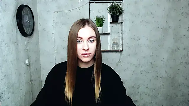 Snapshot of AlisaCatty_ chatting on 12.03.24 AlisaCatty online show from 12.03.24