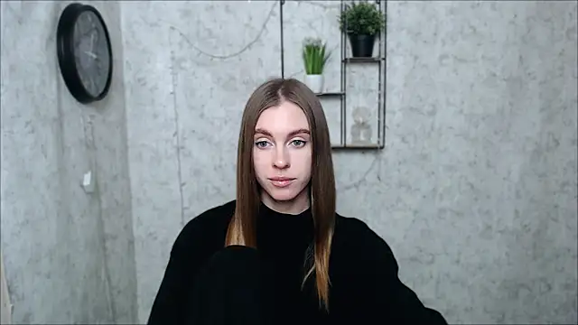 Snapshot of AlisaCatty_ chatting on 12.28.24 AlisaCatty online show from 12.28.24