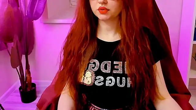 Snapshot of CarolGiggly chatting on 03.03.26 CarolGiggly online show from 03.03.26