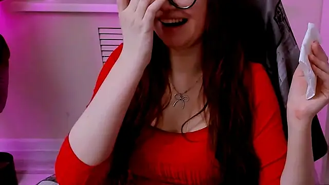 Snapshot of CarolGiggly chatting on 07.11.26 CarolGiggly online show from 07.11.26