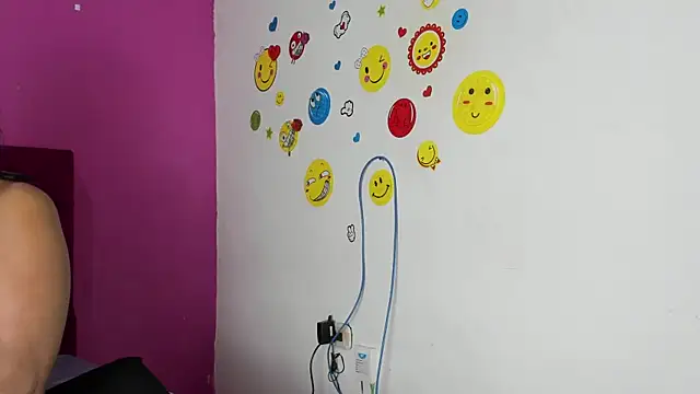 tiffany Bitch online show from 02.03.25