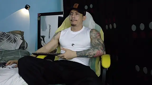 Alex motta online show from 04.13.26