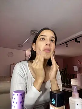 Snapshot of Praga_Pink chatting on 12.06.24 Praga Pink online show from 12.06.24