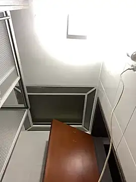 Snapshot of Praga_Pink chatting on 12.28.24 Praga Pink online show from 12.28.24