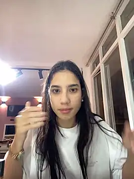 Snapshot of Praga_Pink chatting on 01.15.25 Praga Pink online show from 01.15.25