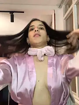 Snapshot of Praga_Pink chatting on 03.22.25 Praga Pink online show from 03.22.25