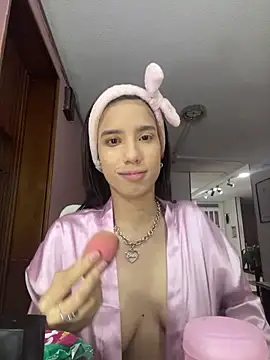 Snapshot of Praga_Pink chatting on 03.23.25 Praga Pink online show from 03.23.25