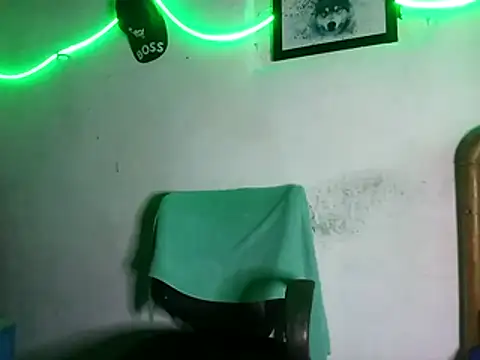 Snapshot of 628-andrew chatting on 11.27.25 628-andrew online show from 11.27.25