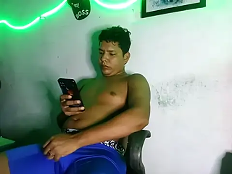 Snapshot of 628-andrew chatting on 11.28.25 628-andrew online show from 11.28.25