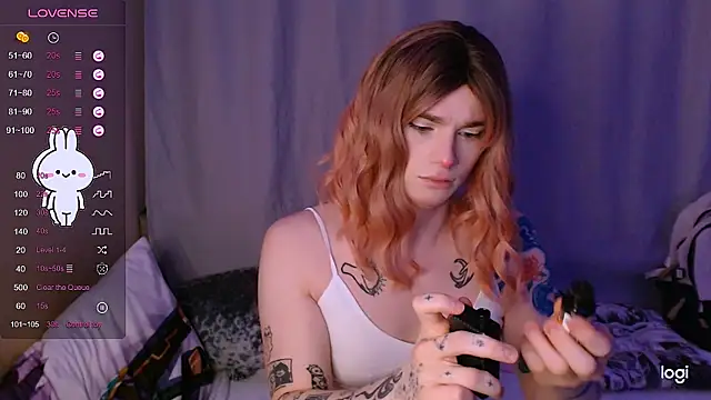 Alice Hells online show from 02.10.25