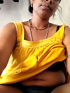 Hotty-dola online show from 10.17.25