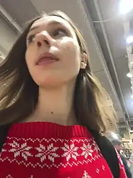 Lia  Love online show from 12.18.24