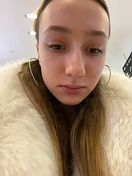 Lia  Love online show from 01.13.25