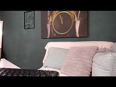 kriztaljessika online show from 11.25.25